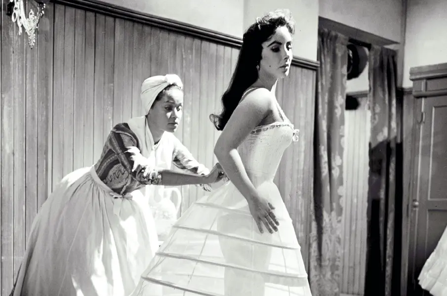 Elisabeth taylor dressing