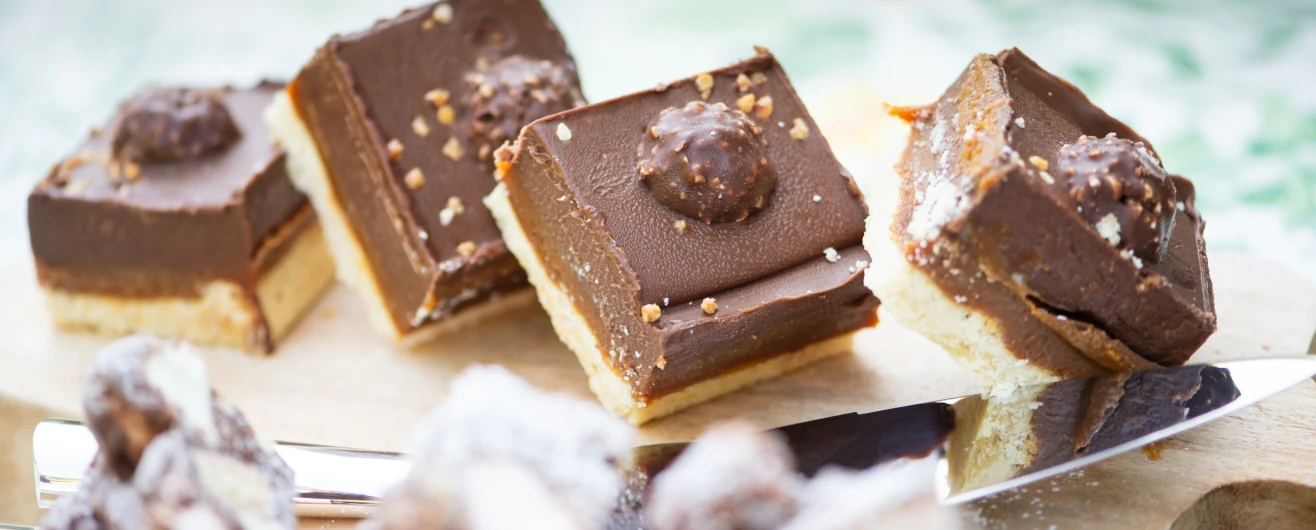 millionaires shortbread squares